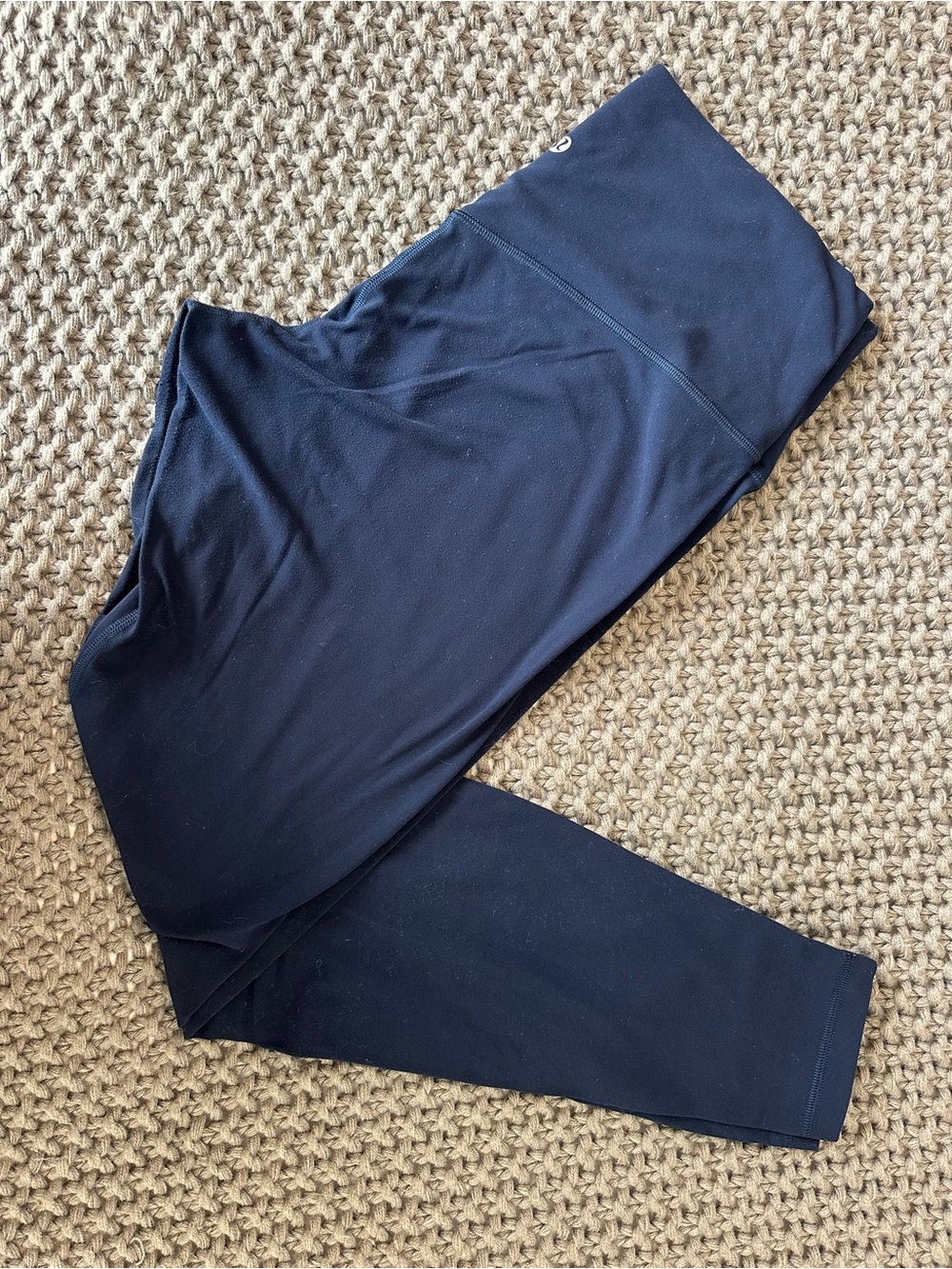 Blue lululemon leggings size 14 - Picture 4 of 6